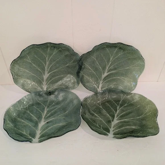 Set of 4 Vintage Green Glass Cabbage Leaf Shaped Serving Dishes Appetizer Plates - Picture 4 of 16